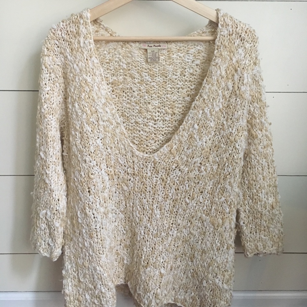 **SOLD** Free People low V sweater!